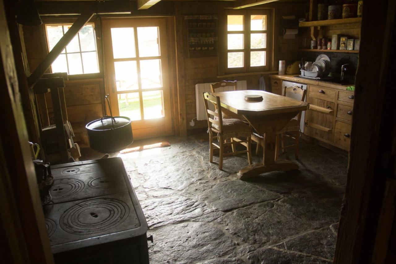 Reine Des Aravis - Chalet Isole فلوميه المظهر الخارجي الصورة