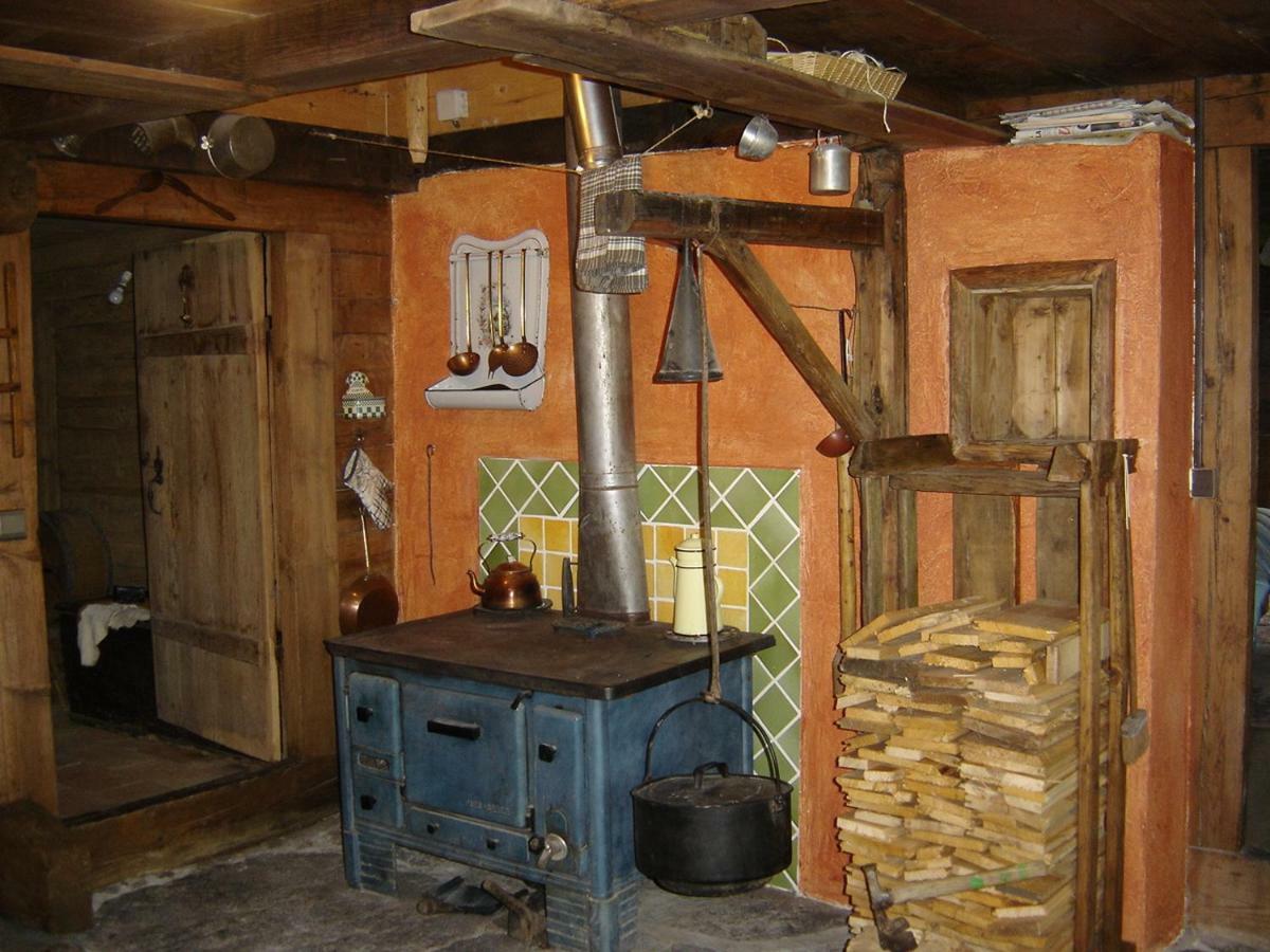 Reine Des Aravis - Chalet Isole فلوميه المظهر الخارجي الصورة
