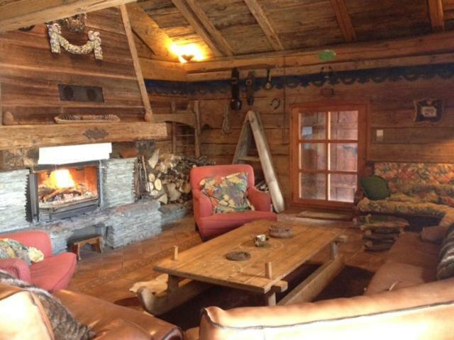 Reine Des Aravis - Chalet Isole فلوميه المظهر الخارجي الصورة